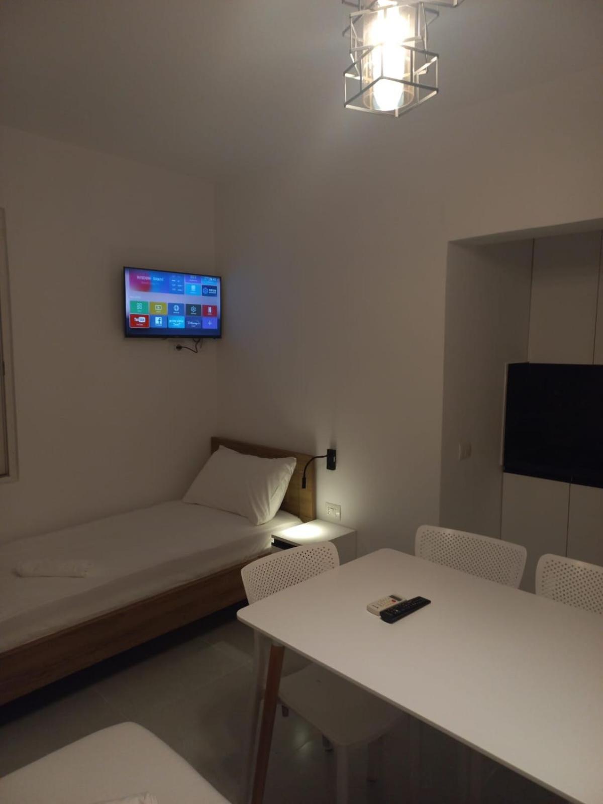 Private Villa Aras 2 - Luxury & Elegance Apartments Vlorë Buitenkant foto