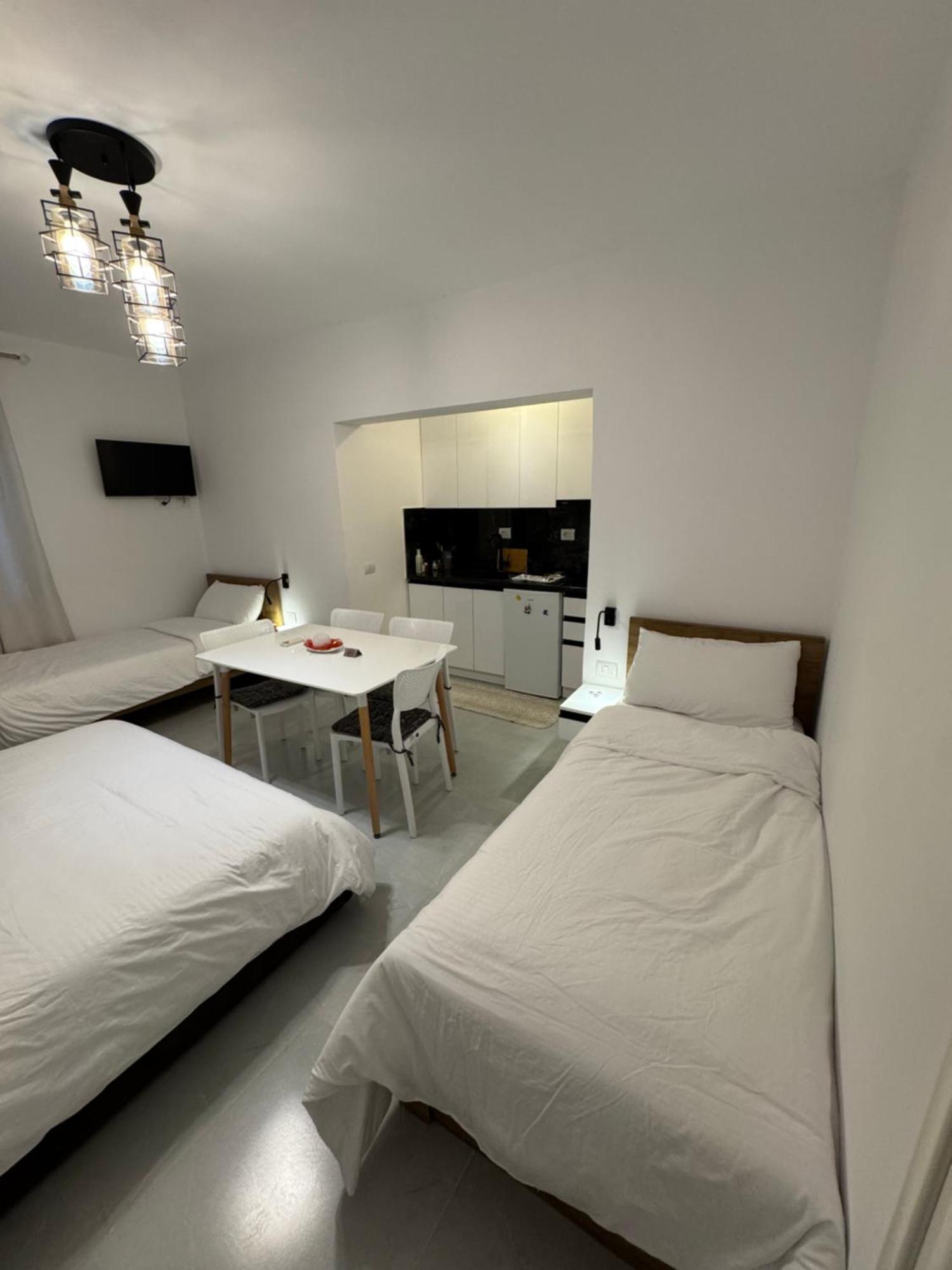 Private Villa Aras 2 - Luxury & Elegance Apartments Vlorë Buitenkant foto